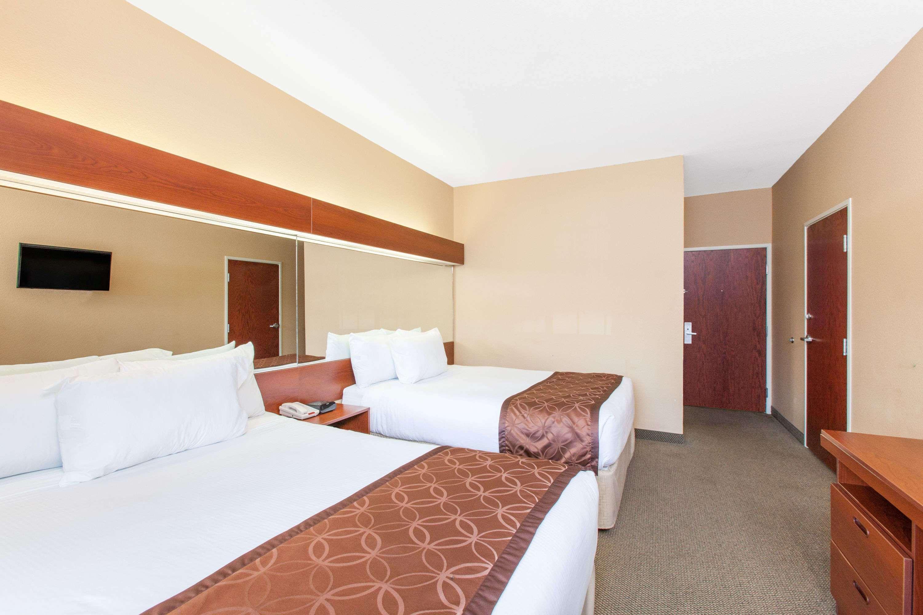 Microtel Inn By Wyndham Rogers Luaran gambar