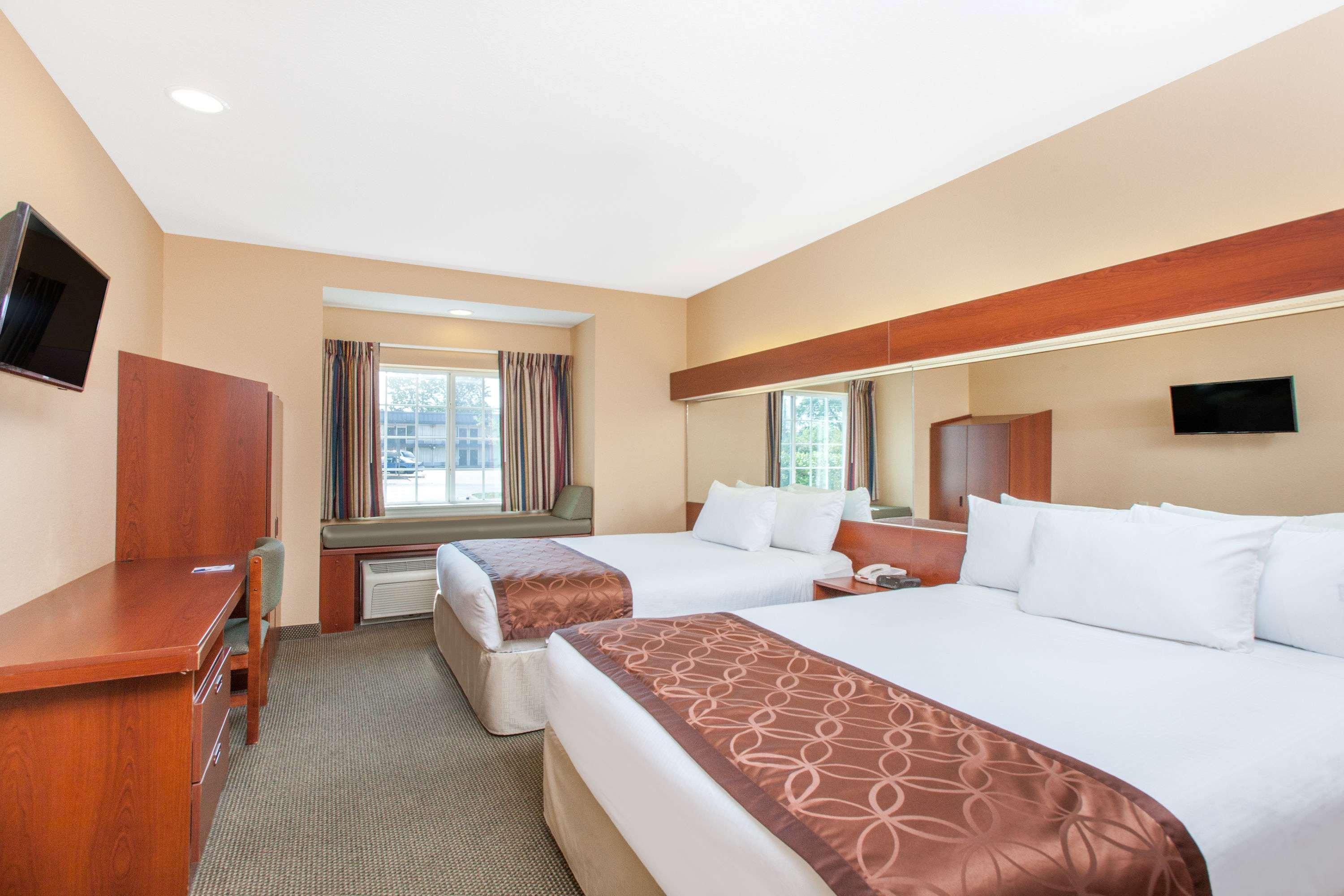 Microtel Inn By Wyndham Rogers Luaran gambar