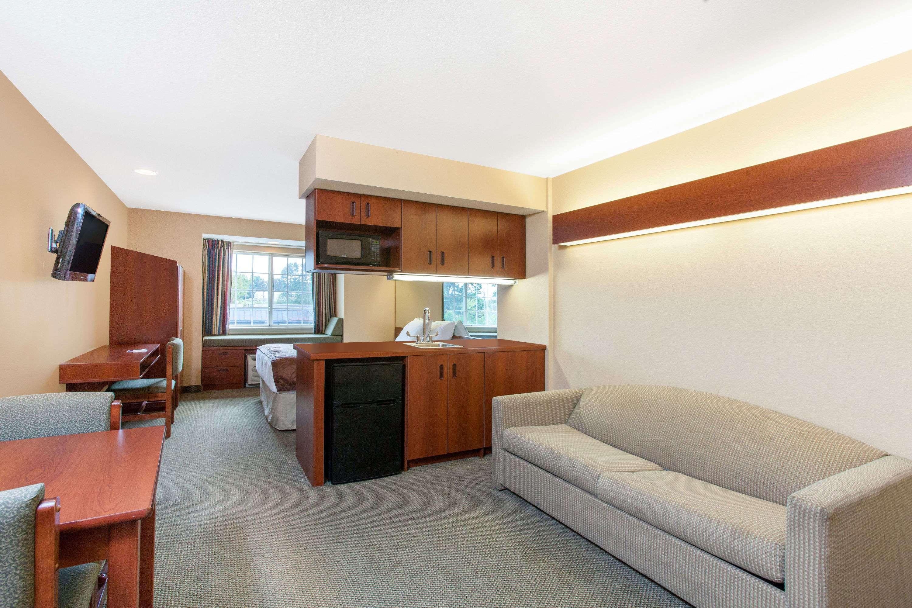 Microtel Inn By Wyndham Rogers Luaran gambar