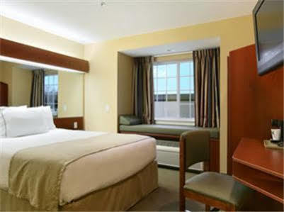 Microtel Inn By Wyndham Rogers Bilik gambar
